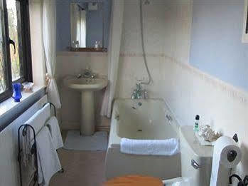 Bed and Breakfast Wickham House Cornisholme Экстерьер фото